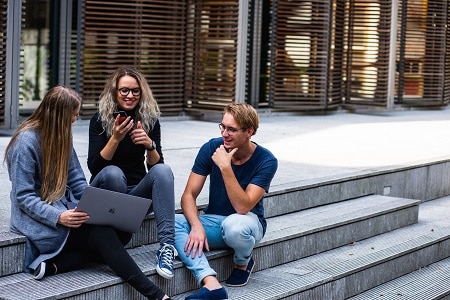 millenials comp