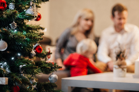 xmas presents post Chrimbo Limbo: Advertisers should save some budget for post Xmas shopping frenzy
