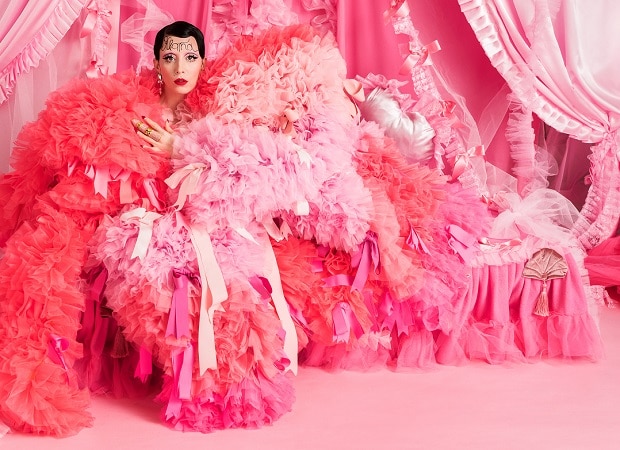 GetWhatYouLove_EntranceScreen_3840x2160_Bea001 Klarna teams up with Lady Gaga in social media promo