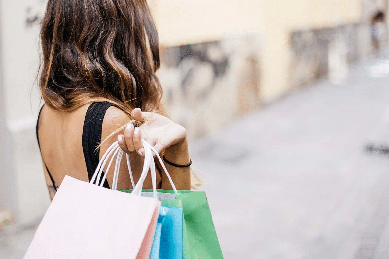 Most Brits ready to return to high street retail (but buying overtakes browsing)